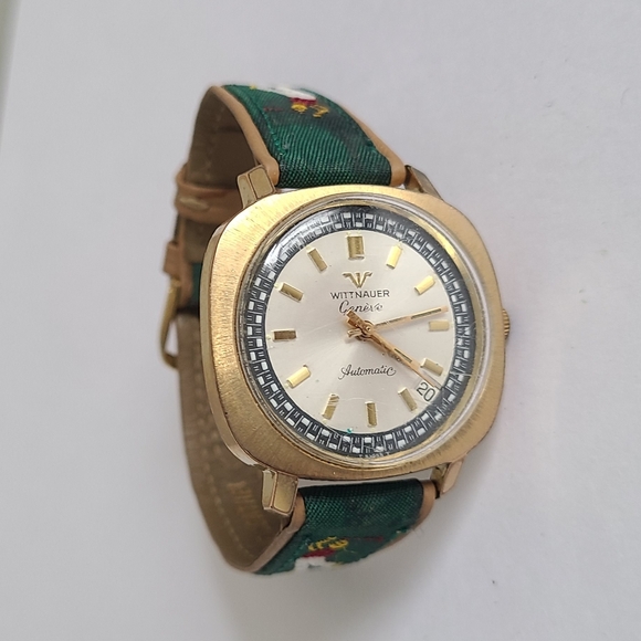 Wittnauer Other - Vintage Men's Wittnauer Longines Luxury Geneve Automatic Gold Square Bezel Watch